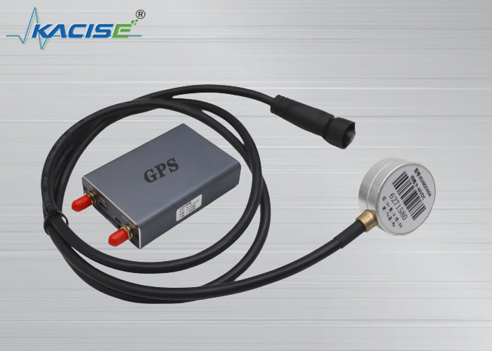 Sensor de nível de tanque de combustível ultrassônico de alta resolução KUM2500A para medição de líquidos 9~36V