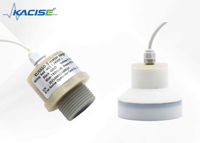 Sensor ultrassônico de nível de líquido com proteção IP68 de material PVDF de alcance de 12 metros para aplicações industriais