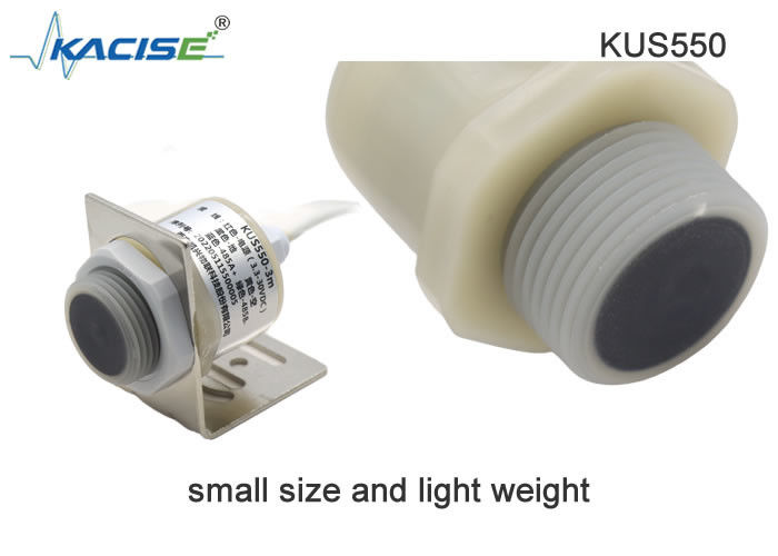 Sensor de nível ultrassônico série KUS550 com proteção IP68 de baixo consumo de energia e material de revestimento PVDF