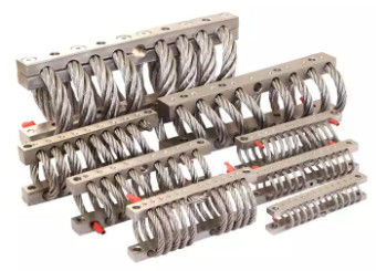 Isolador de cabo de aço helicoidal anti-choque com absorção de energia e rigidez não linear resistente à corrosão