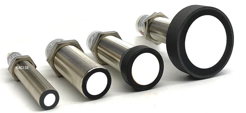 Sensor de nível de água ultra-sônico RS232/485 4-20mA Métro de nível de fluido de saída 40KHZ Frequência IP67