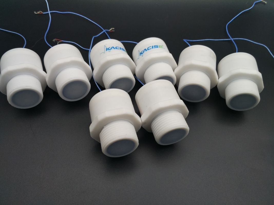 2Sensor ultra-sônico de pequeno porte com saída múltipla e caixa PVDF resistente à corrosão