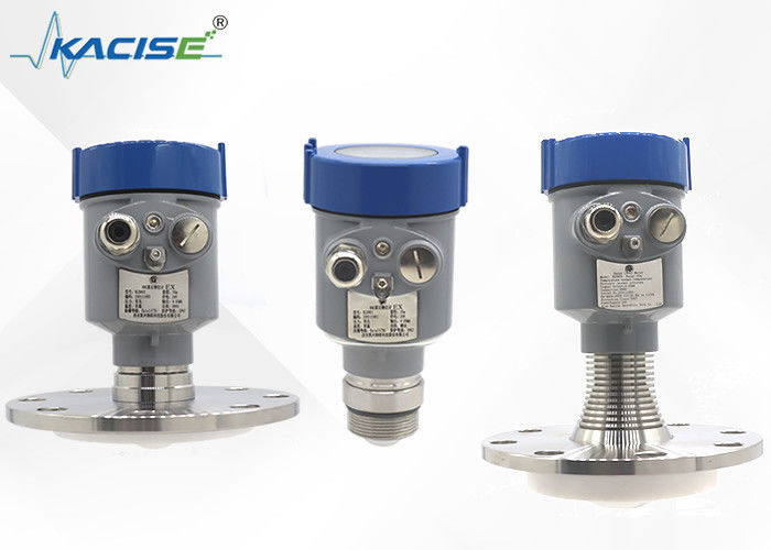 Transmissor de nível de radar FMCW série KLD800 de 80 GHz com antena PTFE resistente à corrosão e ângulo de lançamento de 3° para medição de líquidos e sólidos