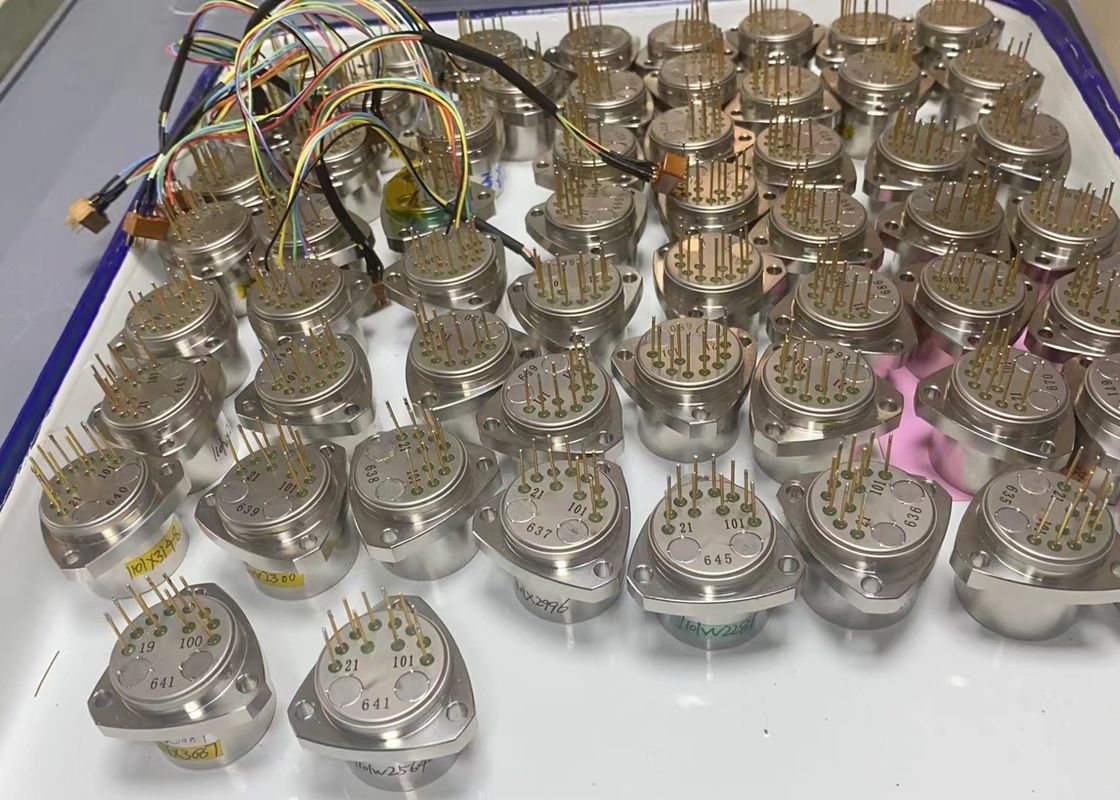 Sensor de acelerômetro flexível de quartzo compacto de alto desempenho com < 30 μg de resolução para monitorização de vibrações (-40 ± 180 °C)
