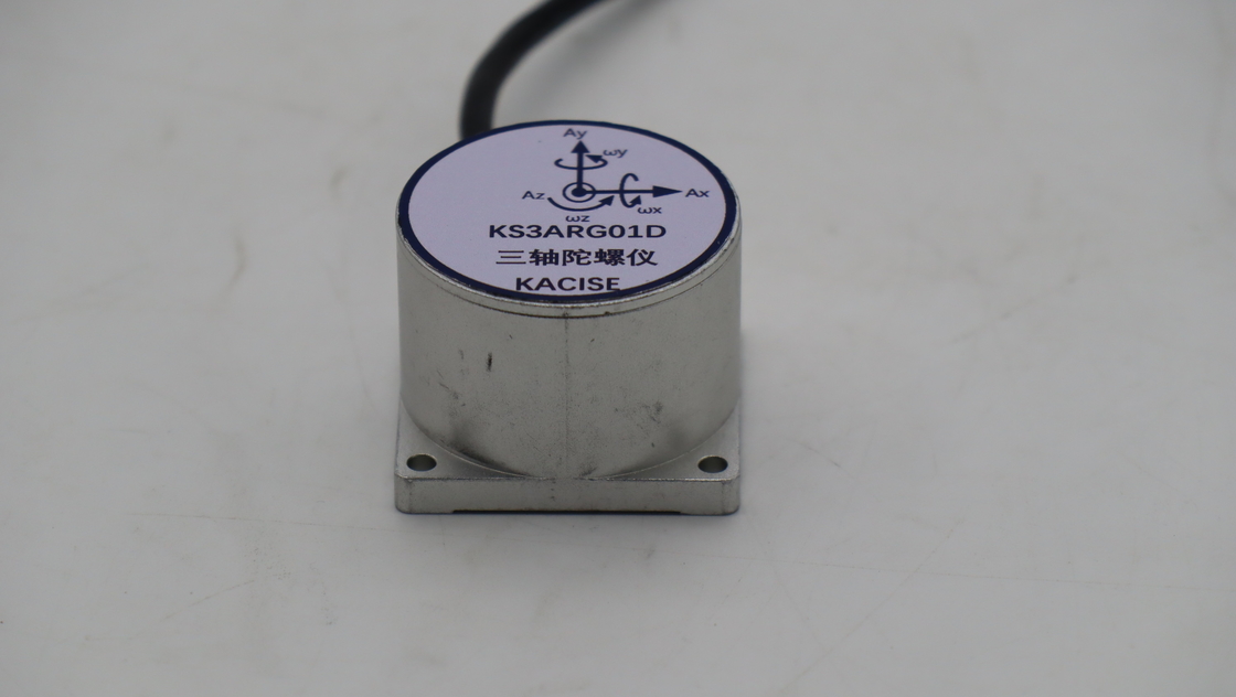 Não-linearidade de ≤0,1 ((% Fs) e 10000 ((g) Resistência ao choque no sensor giroscópio de três eixos MEMS