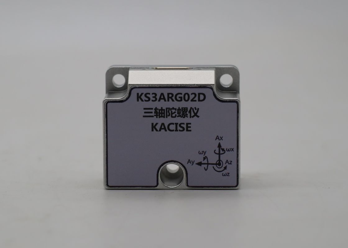 Sensor giroscópio MEMS de três eixos com faixa de ±500(゜/s) ≤±0,1(゜/s) polarização e taxa de atualização de dados de 2.000 Hz