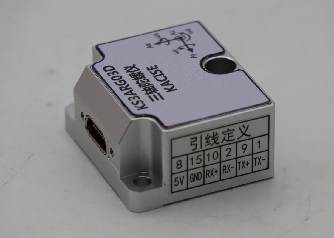 Taxa de atualização de dados de 2000 Hz Sensor giroscópio eletrônico com estabilidade de viés ≤ 0,2 (( ゚ / H)