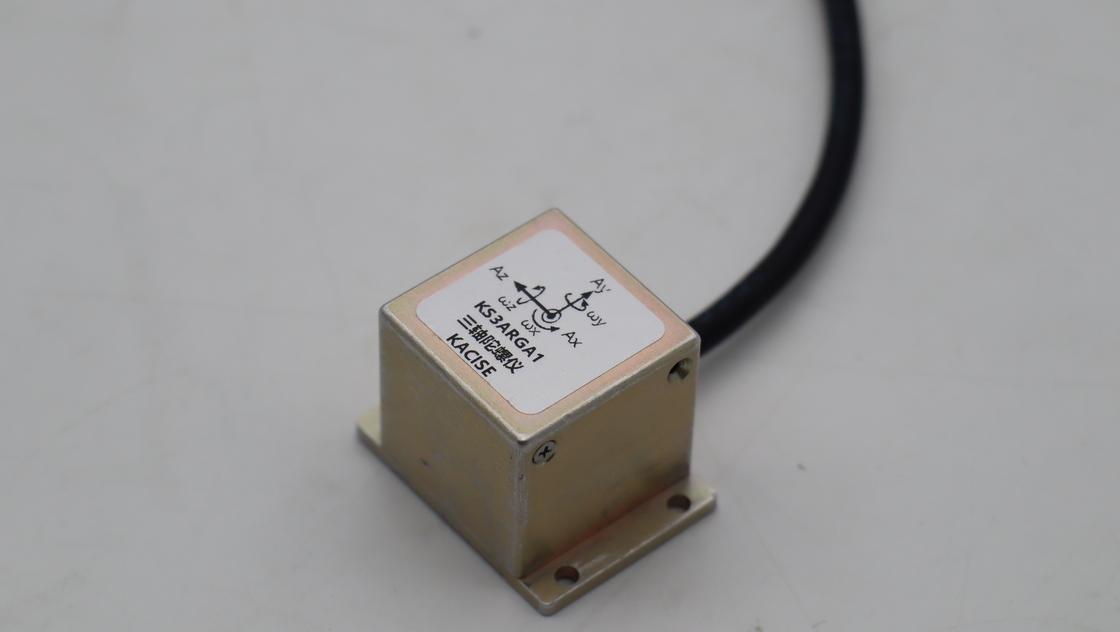 0.5-4.5 ((V) Giroscópio MEMS de saída analógica com ≤20 ((Ms) Tempo de funcionamento rápido