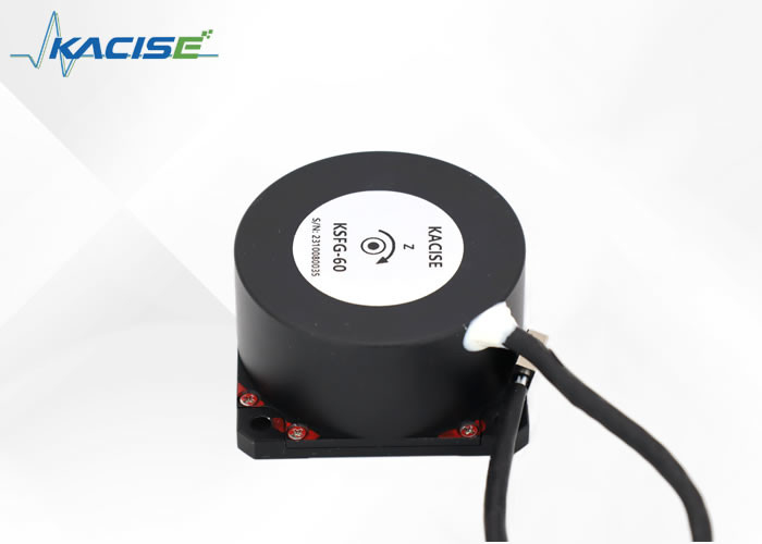 Giroscópios de fibra óptica para sistemas de condução autónoma com ± 500°/s de amplitude dinâmica Não linearidade ≤ 10 (ppm)