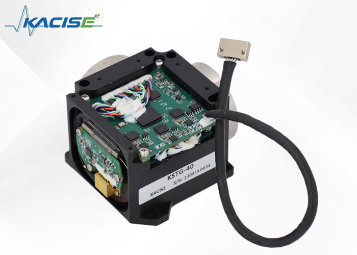Sensor de giroscópio de fibra óptica com ±500 (°) /s Intervalo dinâmico, -45 ̊+70 (°C) Temperatura de funcionamento e saída digital RS422