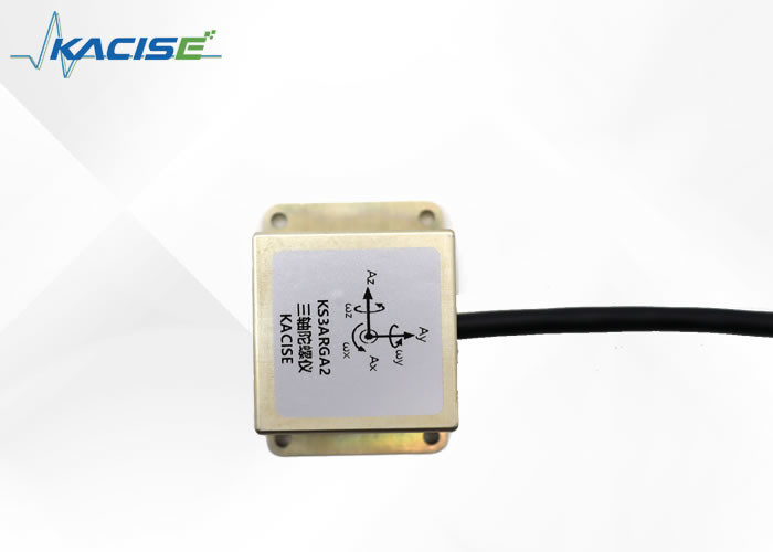 Os giroscópios MEMS são utilizados para a orientação e controlo das aeronaves,Tamanho 43*30,5*30,5mm,Peso ≤50g