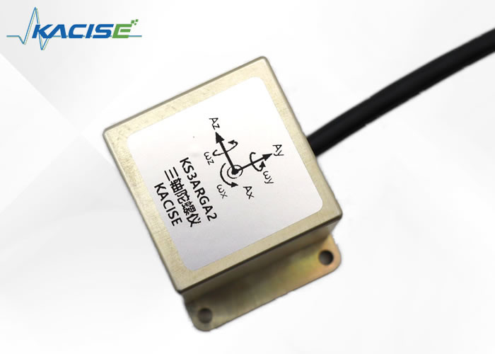 Sensor de giroscópio MEMS para eletrónica automotiva, tensão de saída 0,66~2,64 V, estabilidade de desvio zero de 12°/h