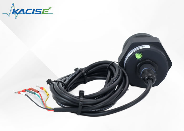 Medidor de nível de radar de 80 GHz com comunicação RS485 e resistente à água IP68 para medição precisa do nível
