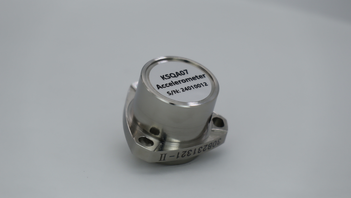 Sensor de acelerômetro de quartzo ultra sensível com um limiar de 1 μg e um pico de vibração de 15 g