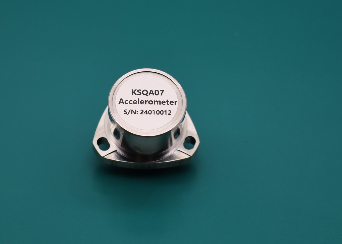 Sensor de aceleração de quartzo de alta precisão para aeronaves com bias ≤ 5 mg Bias Repetitividade composta ≤ 15 μG