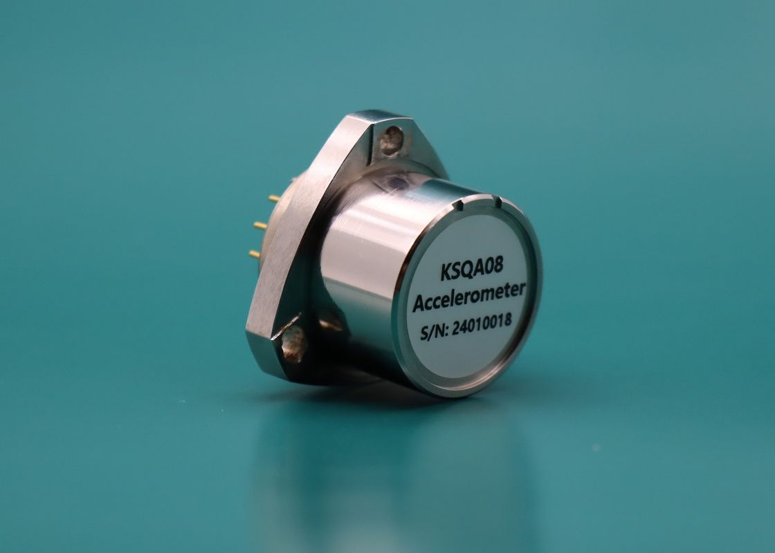 Acelerômetro flexível de quartzo com fator de escala de 1,2 ~ 1,6 mA/g, resistência ao choque de 100 g e sensibilidade