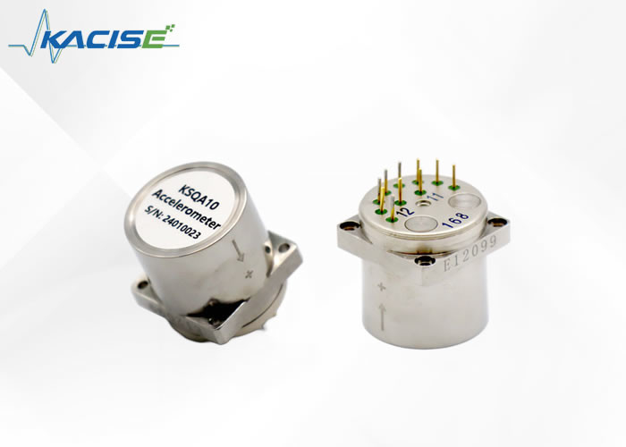 Fator de escala 1,2 ~ 1,6 mA/g Sensor de acelerômetro para sensibilidade à temperatura ≤ 30 ppm/°C~≤ 80 ppm/°C