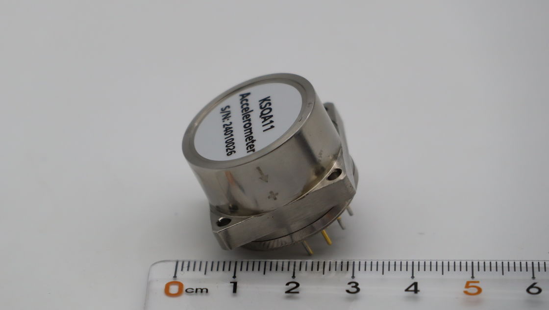 Sensor de acelerômetro flexível de quartzo com 25g@20Hz~2000Hz Vibração Pico Sine, Alta Precisão ≤40μg/g2 Linearidade e Ampla faixa de temperatura de -45°C a +100°C