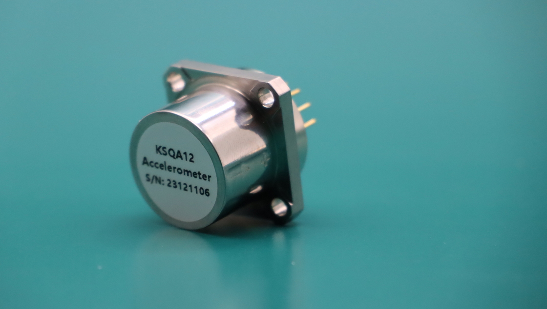 Acelerômetro analógico de choque 100 g com amplo intervalo de temperatura de armazenamento -55°C+80°C
