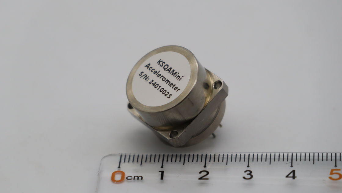 Sensor de acelerômetro de resistência ao choque com tolerância de 1000 g e ampla faixa de temperatura -45 °C ~ + 125 °C para alta precisão 2,3 ~ 3,5 mA / g Fator de escala