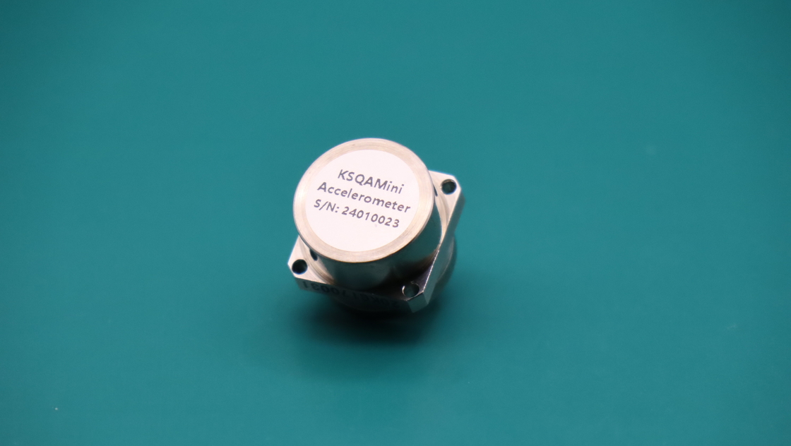 Sensor de acelerômetro linear à prova de choques de precisão para monitoramento de vibrações - Ampla faixa de temperatura, choque 1000g