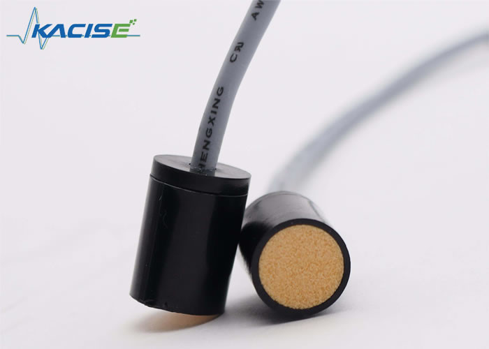 0.10 Sensor de transdutor de nível ultra-sônico IP68 de alcance de 1,5 m para aplicações de alta pressão