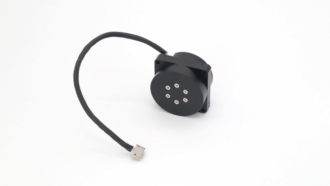 Giroscópio de fibra óptica e sensor de velocidade angular com intervalo dinâmico ± 900°/s, marcha aleatória ≤ 0,01°/h^1/2, e deriva de desvio ≤ 0,3°/h para sistemas inerciais
