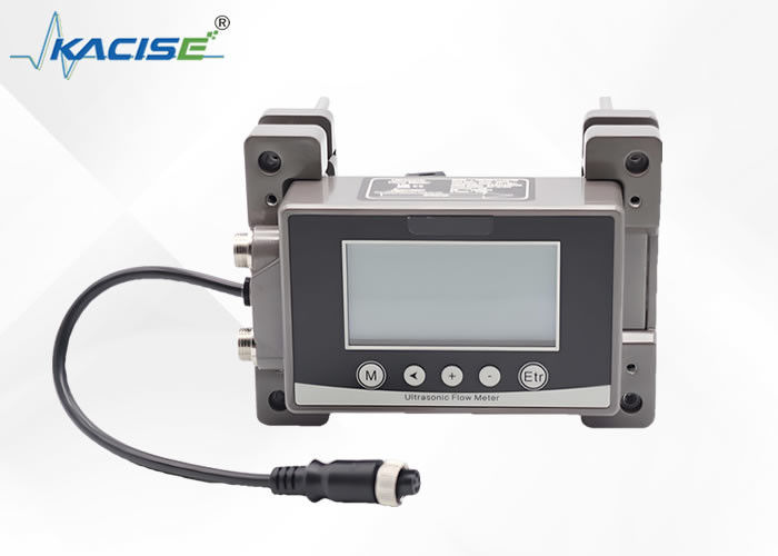Métro de fluxo ultrasônico KUF100 com saída de 4-20mA, material plástico industrial e display LCD retroiluminado 256*128