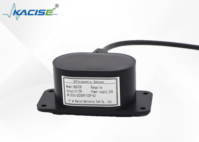 KUS700 Sensor ultrasônico de dupla sonda para medição de nível Nível de proteção IP68 precisão