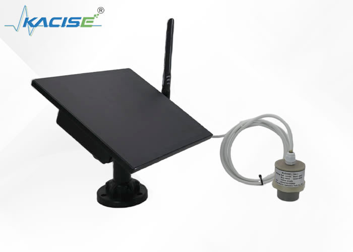 Monitoramento do nível do tanque de armazenamento industrial Sensor remoto sem fio do nível da água com ligação de alarme e análise estatística de dados
