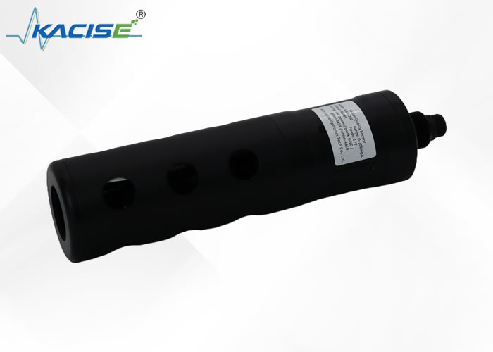 O sensor de nitrogénio de amônia on-line KWS-200 compensa automaticamente o pH e a temperatura na água