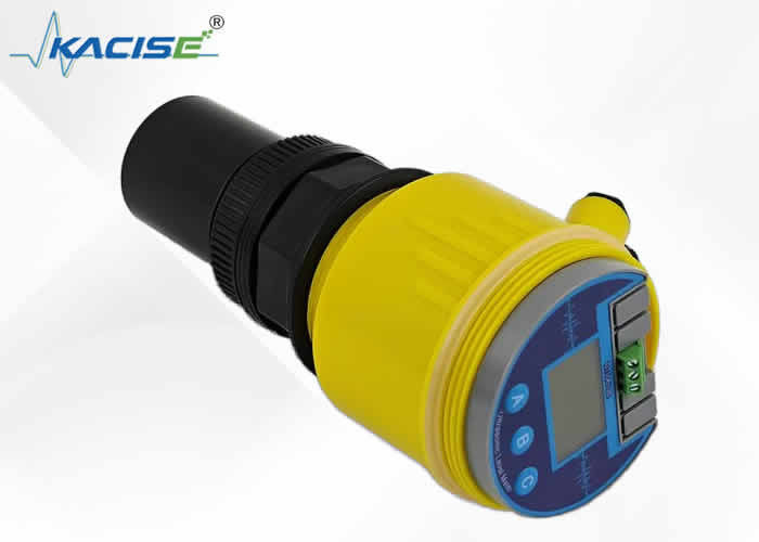 Métro de nível ultrasônico de ecrã LCD com saída dupla de quatro fios para fonte de alimentação DC12-28V em aplicações industriais