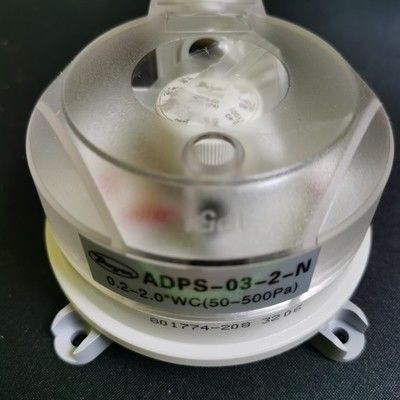 Interruptor de pressão diferencial ajustável Dwyer ADPS-03-2-N com interruptor SPDT tipo NEMA 13 e calibração em escala dupla