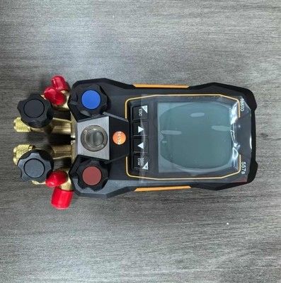 testo 557s Kit de vácuo inteligente com mangueiras - colector digital inteligente com sondas de vácuo e temperatura sem fio e 4 conjuntos de mangueiras