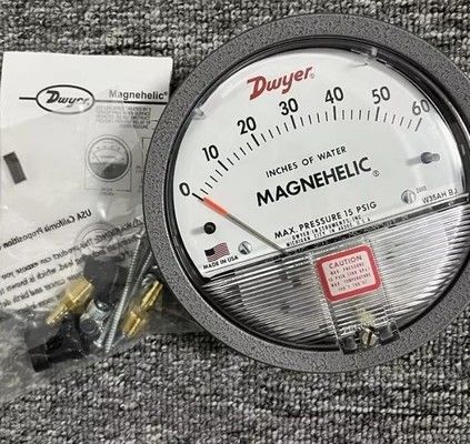Medidor de pressão diferencial magnehélico da série 2000 com operação mecânica IP67 e precisão FS de ± 1%
