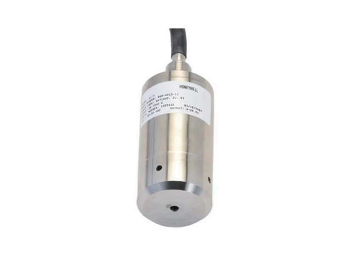 Honeywell Model LL-V Vertical Entry Liquid Level Sensor with 17-4 PH Stainless Steel Construction and 0.1% Accuracy True Gage Design
