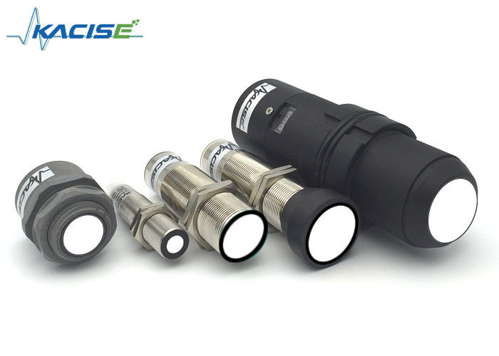 0.5m - 60m Sensor de nível ultra-sônico sem contacto com proteção IP65/IP66 e saída 4-20mA/RS485