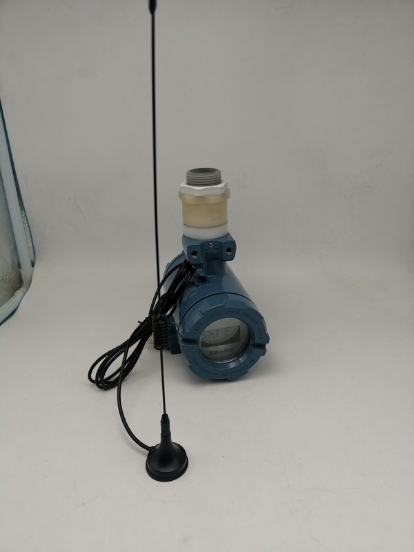 Sensor nivelado ultrassônico 125KHZ de KUS650 5 Pin Cable IP65 para a medida do tanque