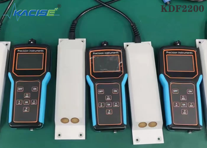 Medidor de fluxo ultrassônico portátil de KDF2200 Doppler para o fluxo Rate Measurement da velocidade