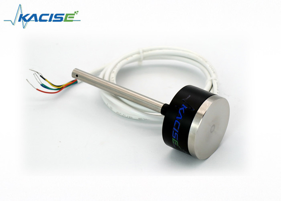 Transmissor de nível microcapacitivo com saída RS485 para monitorização do nível de óleo dos tanques de diesel dos automóveis e dos camiões